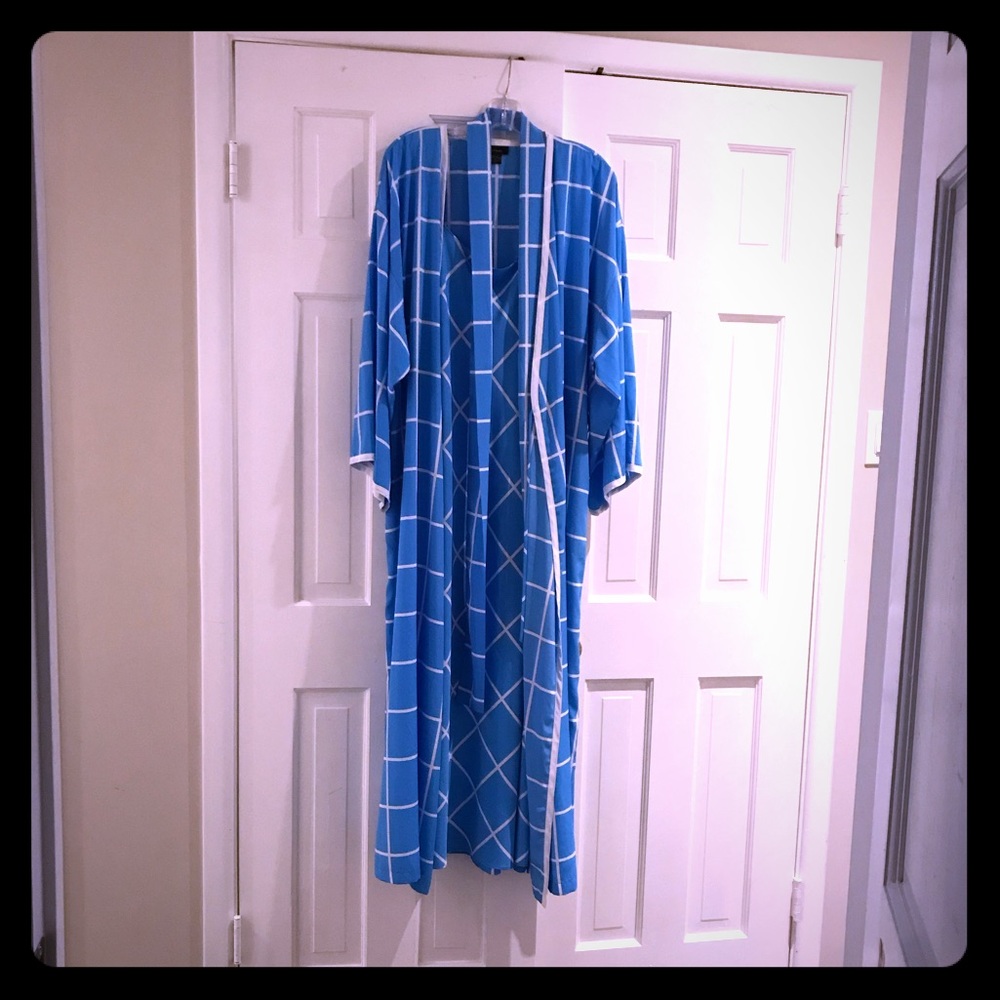Natori large robe and gown set